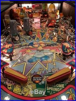 Near mint Simpsons Pinball Party Stern Pinball Machine Home Use Only with shipping