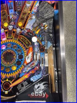 No Fear Pinball Machine Williams 1995 LEDS Free Ship Orange County Pinballs No Fear Pinball Machine Williams 1995 LEDS Free Ship Orange County Pinballs