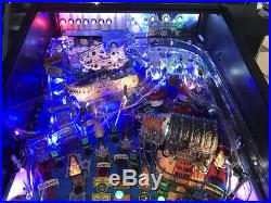 PIRATES OF THE CARIBBEAN PINBALL MACHINE BY STERN MINT! UPGRADED w LEDs