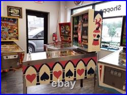 Pat Hand Pinball Machine by Williams