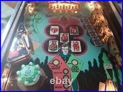 Pat Hand Pinball Machine by Williams