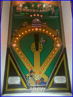 Pennant Fever Pitch and Bat 1984 Pinball Machine by Williams