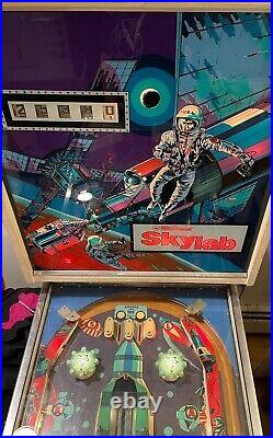 Pinball Machine SKYLAB Williams 1974 Classic Space-Themed EM Arcade Game