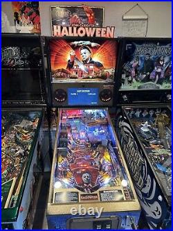Pinball Machine Spooky Halloween CE, HUO low Plays