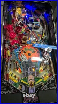 Pinball, flipper The Addams Family (Bally) Very good condition