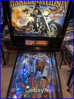 Pinball machine Harley Davidson