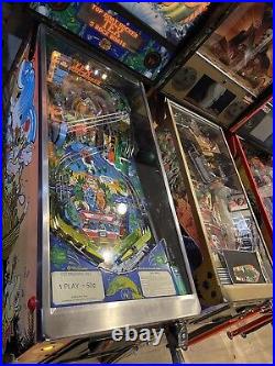 Pinball machine Williams Fish Tales, Wow