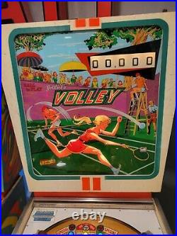 Pinball machine-gottlieb Volley