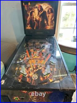 Pirates Of The Caribbean Dead Man's Chest Pinball Machine