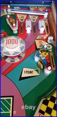 Pro-Football Pinball Machine (1973 Gottlieb) Completely Refurbished