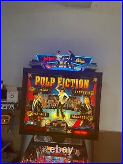 Pulp Fiction Limited Edition Pinball Machine with Topper Chicago Gaming Company