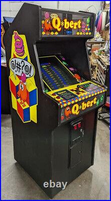 QBERT ARCADE MACHINE by GOTTLIEB 1982 (Excellent Condition) Rare