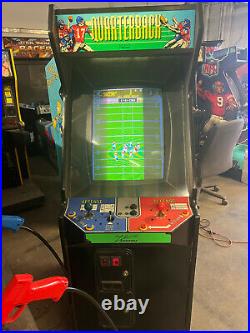 QUARTERBACK ARCADE MACHINE by LELAND 1987 (Excellent Condition) RARE