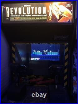 REVOLUTION X ARCADE MACHINE by MIDWAY 1994 (Excellent Condition)