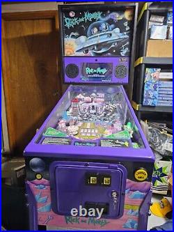 RICK AND MORTY Spooky Blood Suckers Limited Edition Pinball Machine w Mods #708