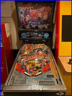 ROCK ENCORE pinball machine by Gottlieb, c. 1985RARE 1/1875 madevery good cond