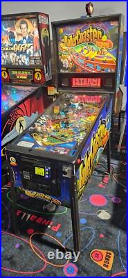 ROLLER COASTER TYCOON Pinball Machine Stern 2002 2433