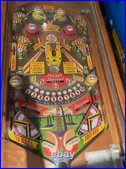 Rare 1958 Williams Gusher woodrail pinball machine