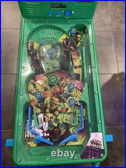 Rare Nickelodeon TEENAGE MUTANT NINJA TURTLES Pinball Machine Tabletop