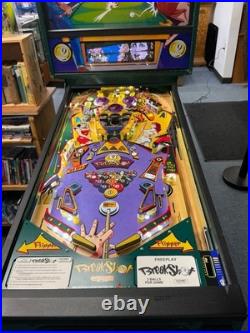 Refurbished Capcom Breakshot Pinball Machine Pool Themed