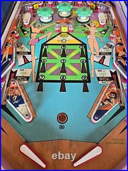 Refurbished Gulfstream Pinball Machine (Williams) 1973