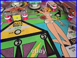 Refurbished Gulfstream Pinball Machine (Williams) 1973