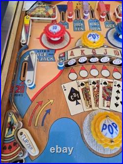 Refurbished Royal Flash Pinball Machine (Chicago Coin) 1964