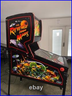 Revenge From Mars Pinball Machine