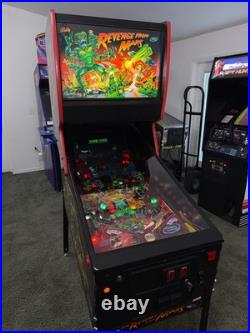 Revenge From Mars Pinball Machine