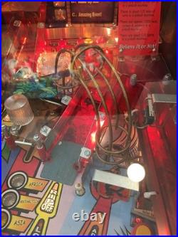 Ripleys Believe It or Not Pinball Machine Stern Used Collector's Item
