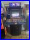 SHOWTIME-BLITZ-ARCADE-MACHINE-by-MIDWAY-2000-NBA-NFL-Excellent-Condition-01-mvv