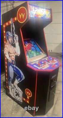 SMASH TV ARCADE MACHINE by WILLIAMS 1990 (Excellent Condition) RARE