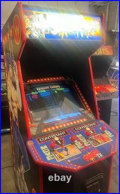 SMASH TV ARCADE MACHINE by WILLIAMS 1990 (Excellent Condition) RARE