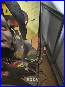 STAR TREK VOYAGER DELUXE ARCADE MACHINE by TEAM PLAY 2002