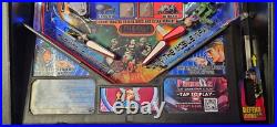 STARSHIP TROOPERS Pinball Machine Sega 1997 2435