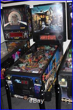 STARSHIP TROOPERS Pinball Machine Sega 1997 Be a Trooper