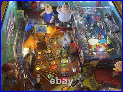 STERN FAMILY GUY PINBALL MACHINE HUO COLOR DMD LEDs