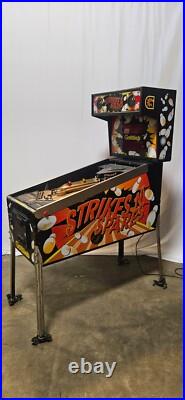 STRIKES'N SPARES Pinball Machine Premier/Gottlieb 1995 2782