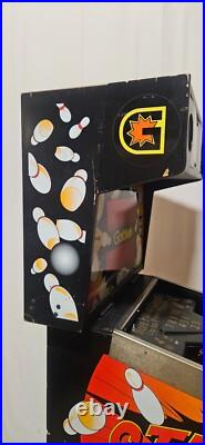 STRIKES'N SPARES Pinball Machine Premier/Gottlieb 1995 2782