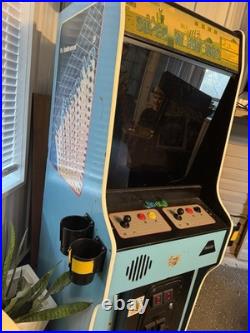 SUPER MARIO BROS NINTENDO VS ARCADE MACHINE by NINTENDO 1987 (Excellent) RARE SUPER MARIO BROS NINTENDO VS ARCADE MACHINE by NINTENDO 1987 (Excellent) RARE
