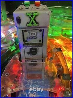 Sega The X Files Pinball Machine Mulder Scully Leds