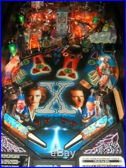 Sega X-files Pinball Machine 1997 (6 Player Multi-ball)