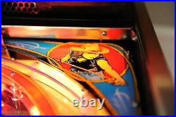 Spectacular! Eight ball Deluxe Collector Pinball MACHINE clean! New Playfield