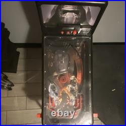 Star Wars The Force Awakens 2015 Electronic Pinball Machine. VERY RARE