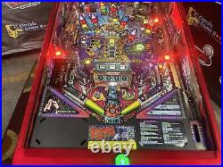 Stern Elvira Limited Edition Pinball Machine