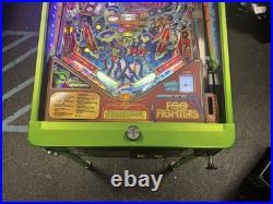 Stern Foo Fighters Limited Edition Pinball Machine Loaded Le 2023