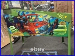 Stern Foo Fighters Limited Edition Pinball Machine Loaded Le 2023