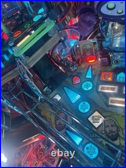 Stern Foo Fighters Limited Edition Pinball Machine Loaded Le 2023