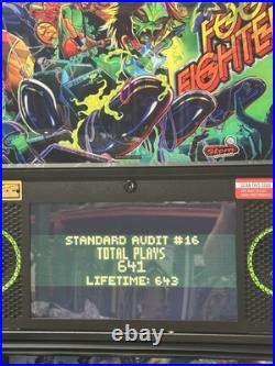 Stern Foo Fighters Limited Edition Pinball Machine Stern Dealer Le