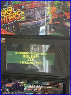 Stern Foo Fighters Pro Edition Pinball Machine Stern Dealer Plays Great Stern Foo Fighters Pro Edition Pinball Machine Stern Dealer Plays Great